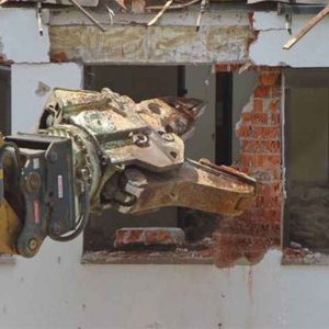 新疆拆迁案例：协议拆迁，房子拆了置换安置房卖了，被拆迁人该怎么办？