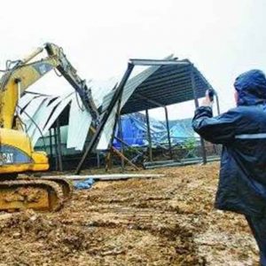 征收中的房屋突遭危房认定，紧急避险是能随便决定的吗？