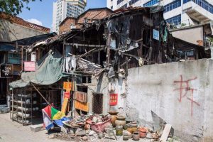 因拒签拆迁协议，政府以“违建”名义拆除我的房屋？