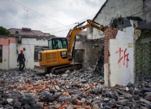 拆迁的时候宅基地怎么算补偿费？